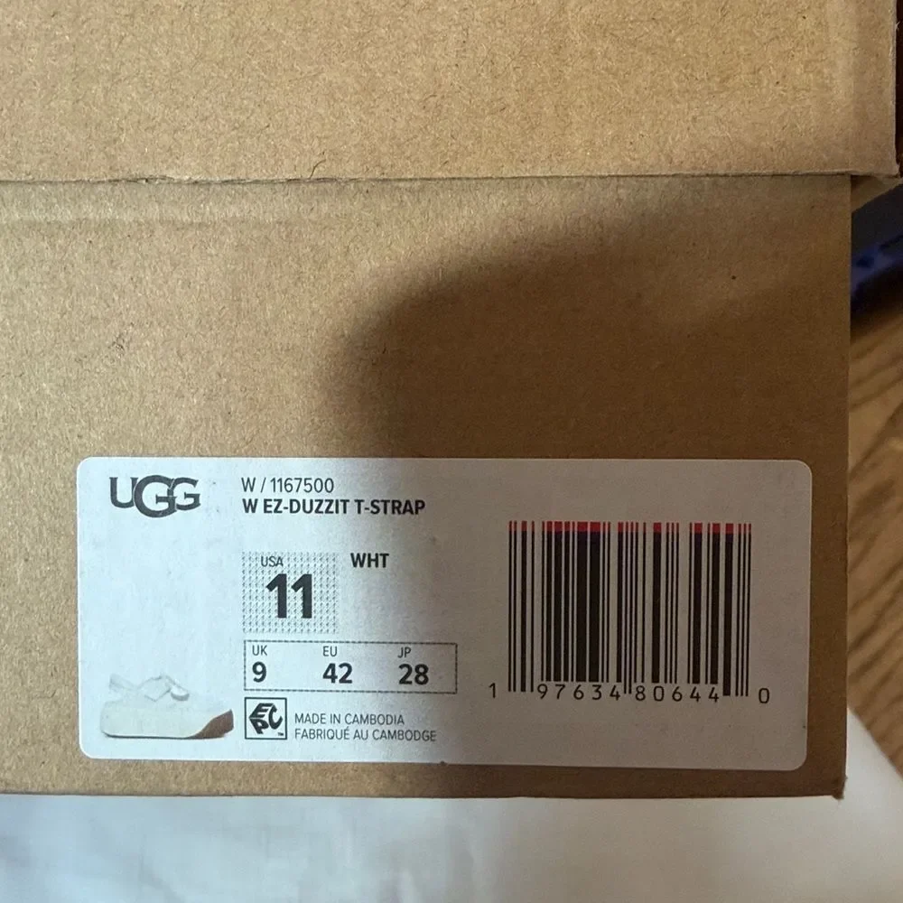 UGG Women's Cream and Brown Platform Shoes